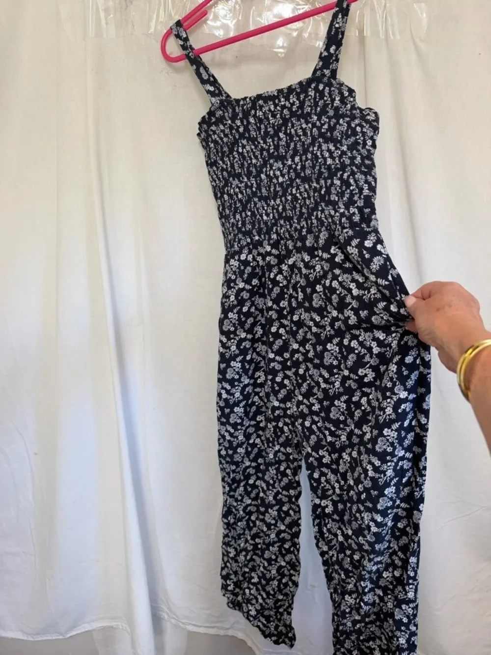 Aqua Girls Blue White Floral Print Smocked Sleeveless Jumpsuit Size L